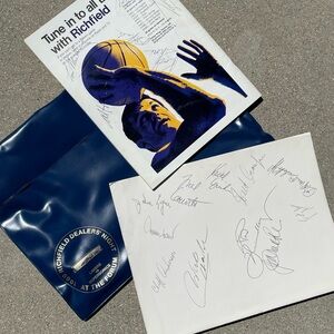 Autographed Los Angeles Lakers 1968-69 Wilt West + Supersonics Signed Magazine